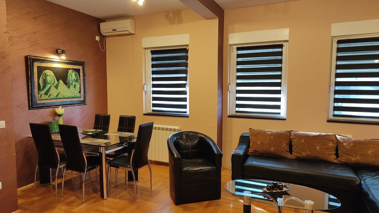Apartment Stefana Belgrado Exterior foto
