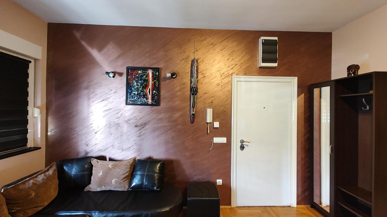 Apartment Stefana Belgrado Exterior foto