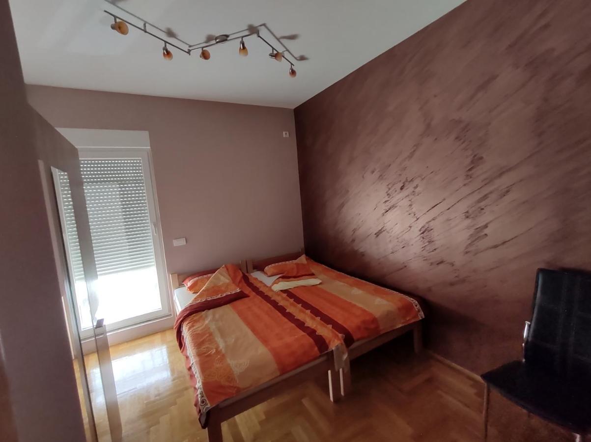 Apartment Stefana Belgrado Exterior foto